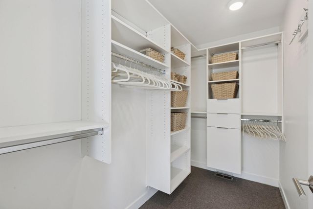 4043 Abbott Avenue S, Minneapolis, MN 55410