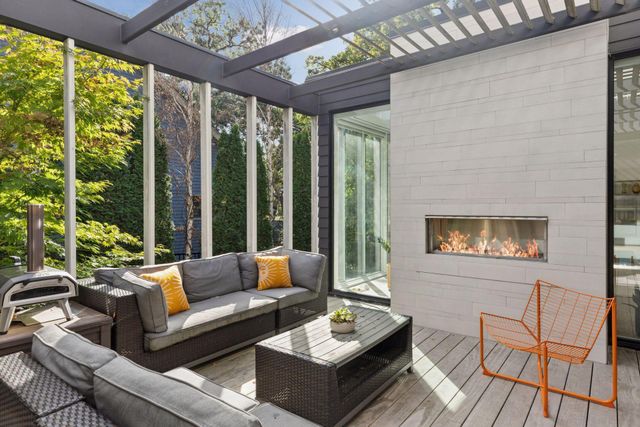 4043 Abbott Avenue S, Minneapolis, MN 55410