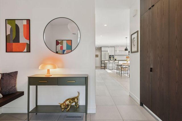 4043 Abbott Avenue S, Minneapolis, MN 55410