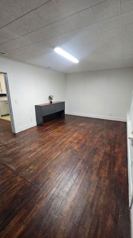 1007 Willow Street, Bonham, TX 75418