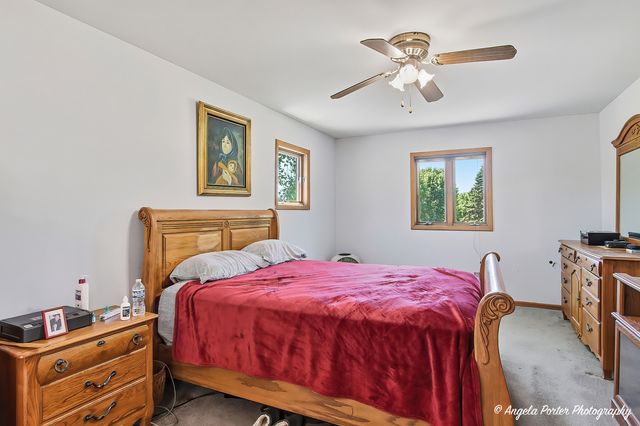 2720 N Patricia Lane, Mchenry, IL 60051