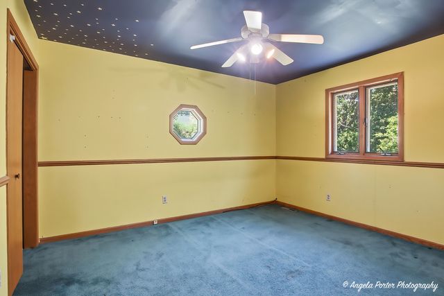 2720 N Patricia Lane, Mchenry, IL 60051