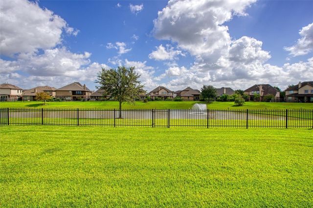 13815 Wixford Trail, Richmond, TX 77407
