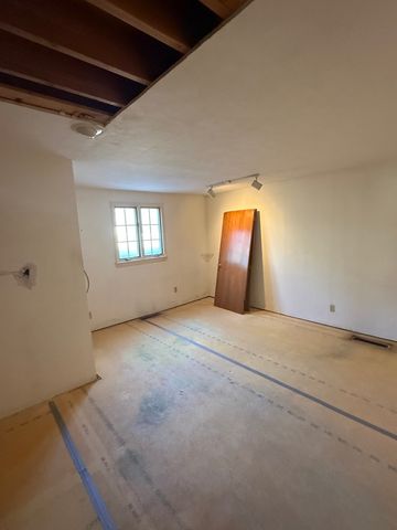 2724 N Country Club Terrace Terrace, Rockford, IL 61103