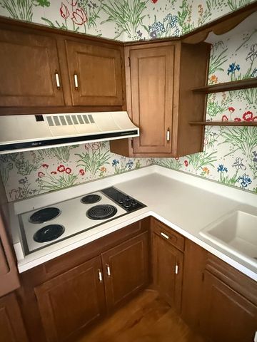 2724 N Country Club Terrace Terrace, Rockford, IL 61103