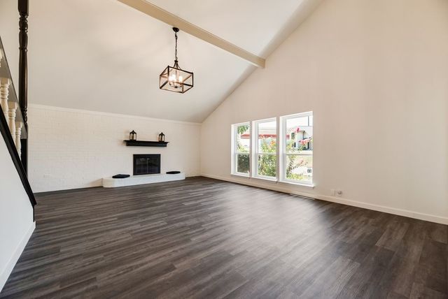 4717 Mandalay Drive, Arlington, TX 76016