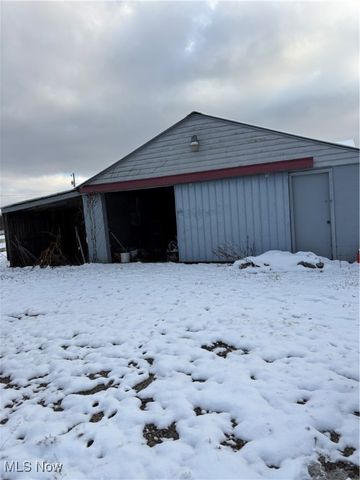 66482 Larrick Ridge Rd, Cambridge, OH 43725