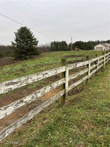 66482 Larrick Ridge Rd, Cambridge, OH 43725