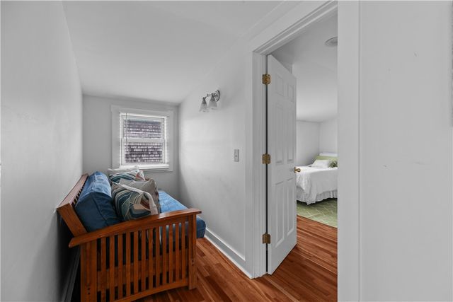 19 Warren Avenue 19, Middletown, RI 02842