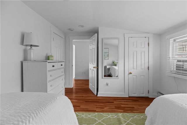 19 Warren Avenue 19, Middletown, RI 02842