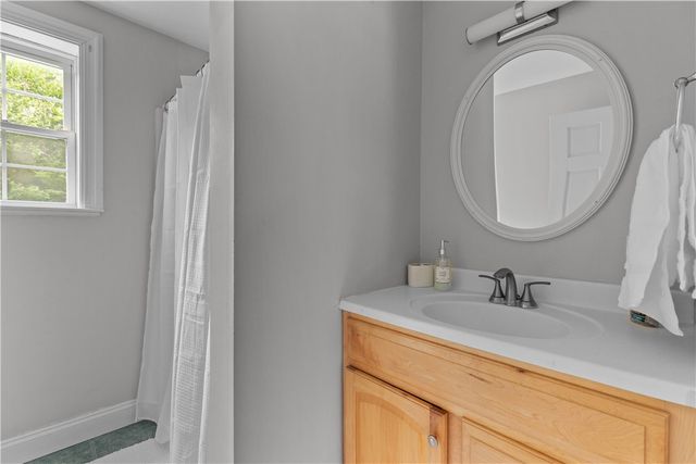 19 Warren Avenue 19, Middletown, RI 02842