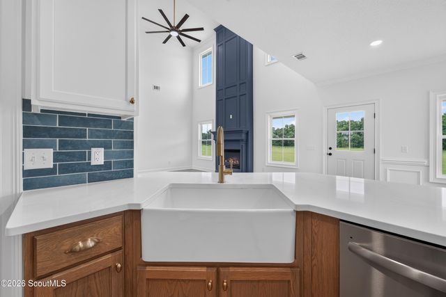3574 Georgia 121, Blackshear, GA 31516