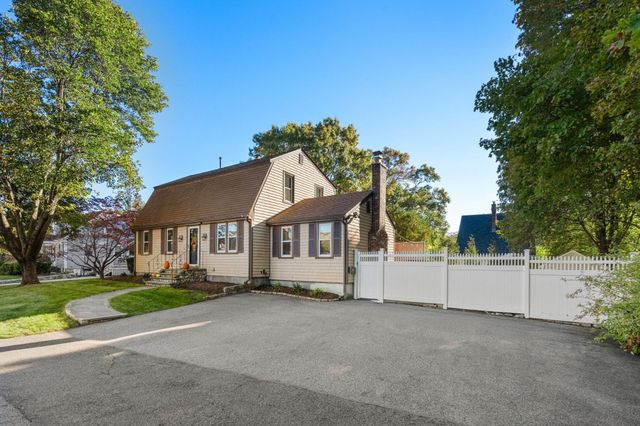 50 Friend Street, Weymouth, MA 02189