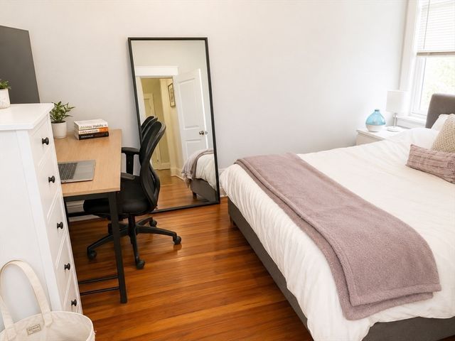 247 Boston Street 3, Boston, MA 02125