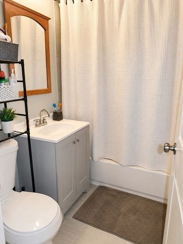247 Boston Street 3, Boston, MA 02125
