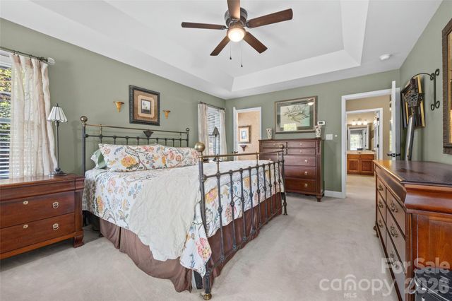 5301 Ravenglass Court, Waxhaw, NC 28173