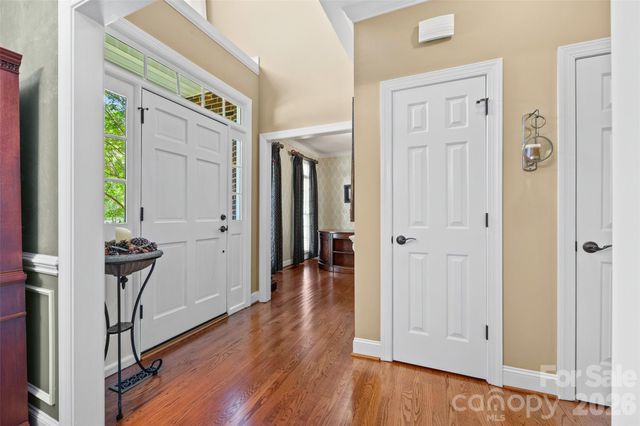 5301 Ravenglass Court, Waxhaw, NC 28173