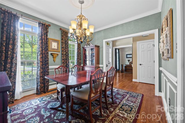 5301 Ravenglass Court, Waxhaw, NC 28173