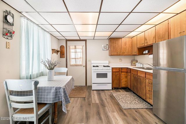 169 Seneca Drive, Montpelier, OH 43543