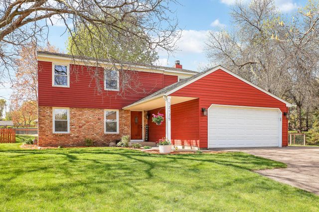 12125 50th Avenue N, Plymouth, MN 55442