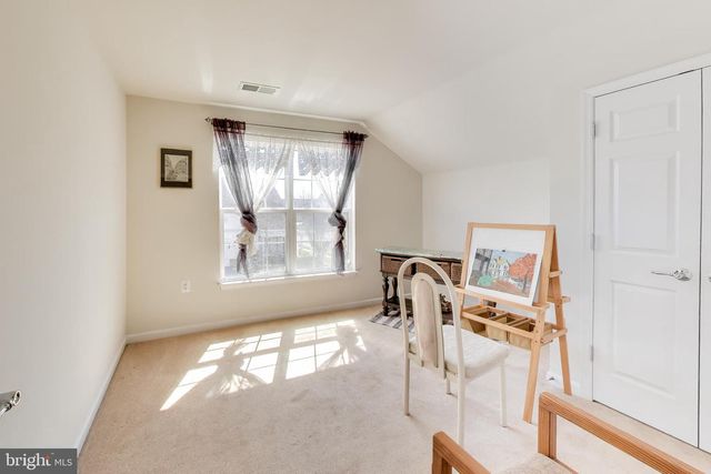 20500 CASABLANCA DR, Ashburn, VA 20147