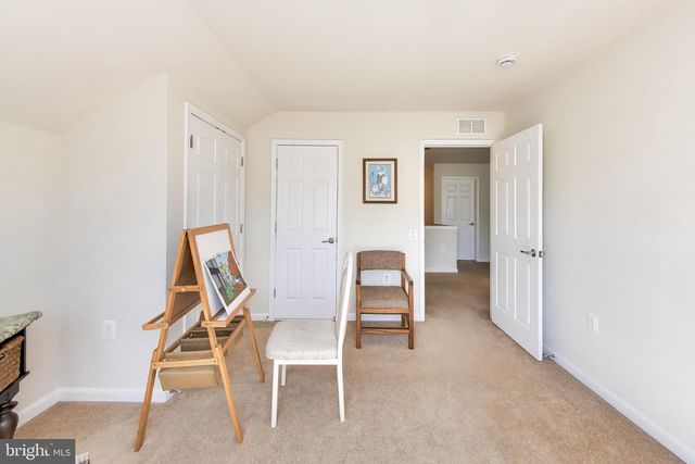 20500 CASABLANCA DR, Ashburn, VA 20147