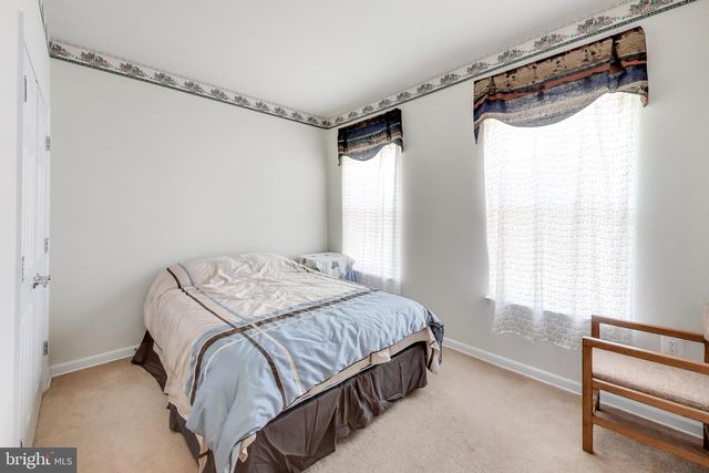 20500 CASABLANCA DR, Ashburn, VA 20147