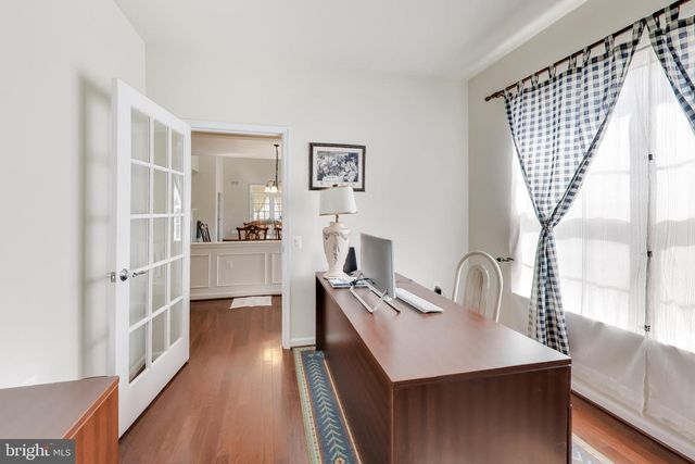 20500 CASABLANCA DR, Ashburn, VA 20147