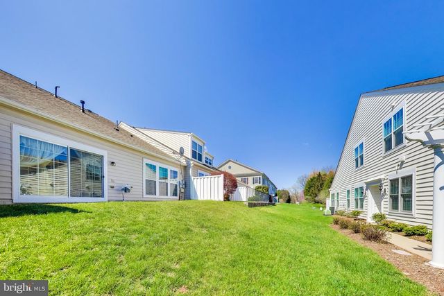 20500 CASABLANCA DR, Ashburn, VA 20147