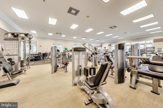 20500 CASABLANCA DR, Ashburn, VA 20147