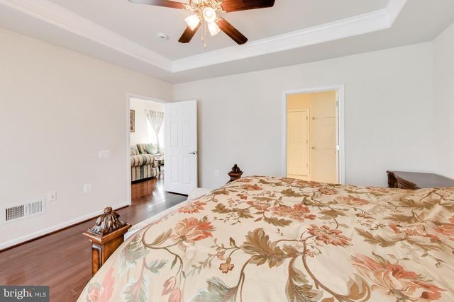 20500 CASABLANCA DR, Ashburn, VA 20147