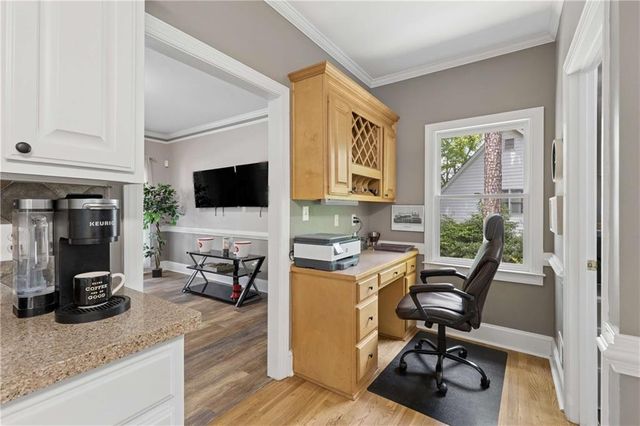 1204 Benbrooke Court NW, Acworth, GA 30101