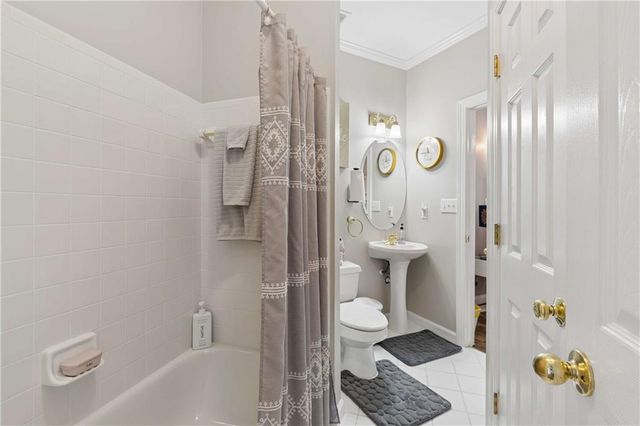 1204 Benbrooke Court NW, Acworth, GA 30101