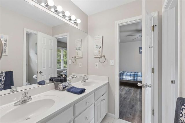 1204 Benbrooke Court NW, Acworth, GA 30101