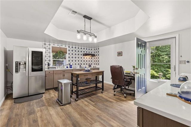1204 Benbrooke Court NW, Acworth, GA 30101