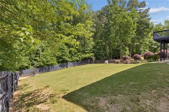 1204 Benbrooke Court NW, Acworth, GA 30101