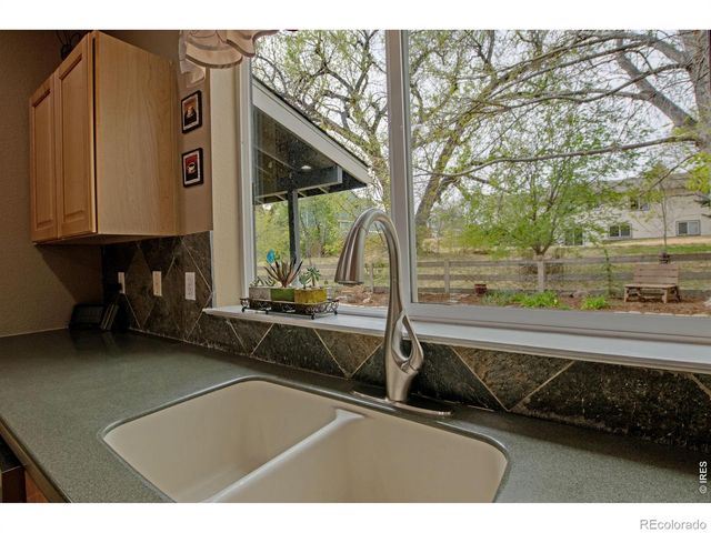 615 Americana Road, Longmont, CO 80504