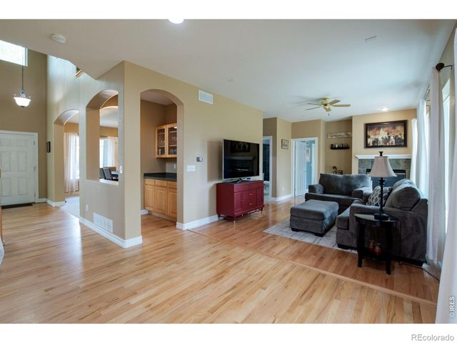 615 Americana Road, Longmont, CO 80504