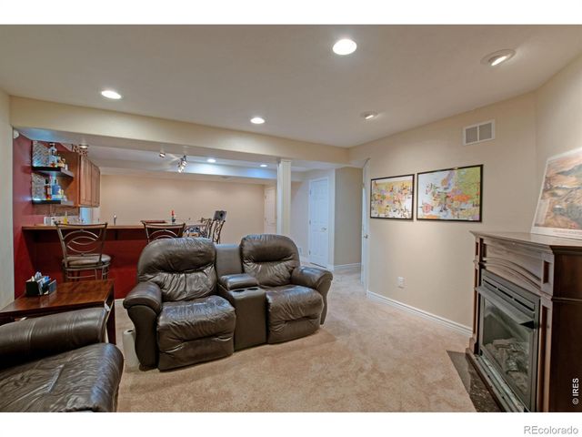 615 Americana Road, Longmont, CO 80504