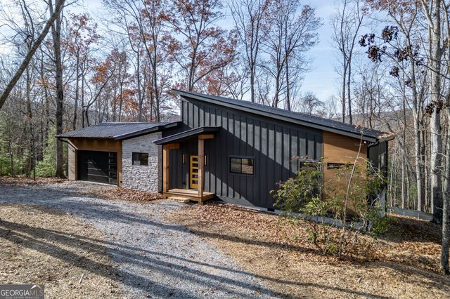 210 Mt Pleasant Ridge, Blairsville, GA 30512