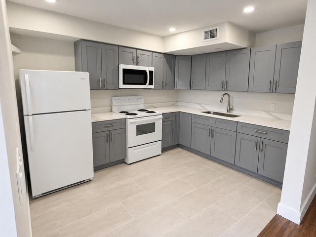 626 NW 179TH Street, Miami Gardens, FL 33169