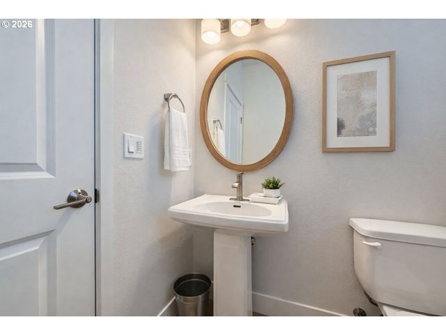 12935 Sw TABOR Ter, Beaverton, OR 97007