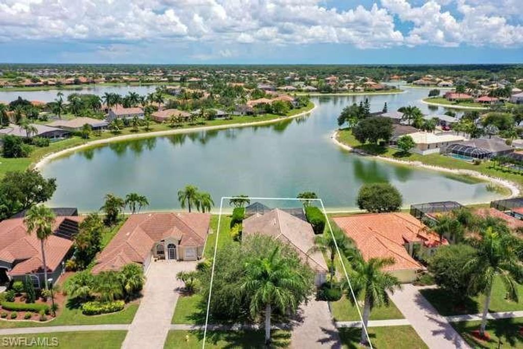 2940 Orange Grove TRL, NAPLES, FL 34120 — exterior