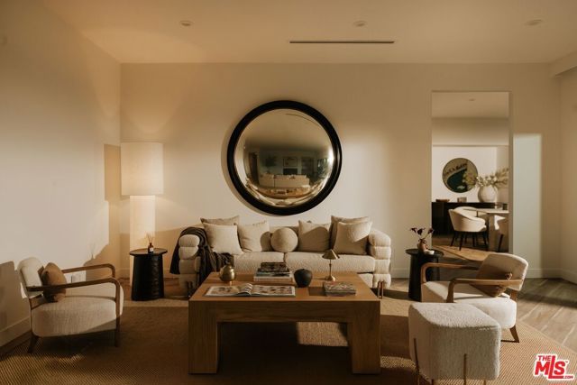 10122 Sunbrook Drive, Los Angeles, CA 90210