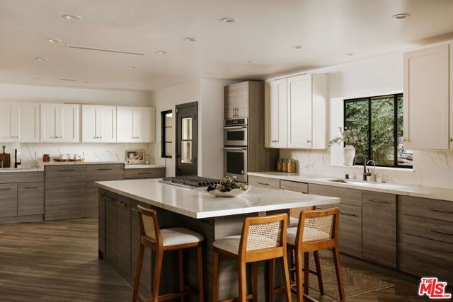 10122 Sunbrook Drive, Los Angeles, CA 90210