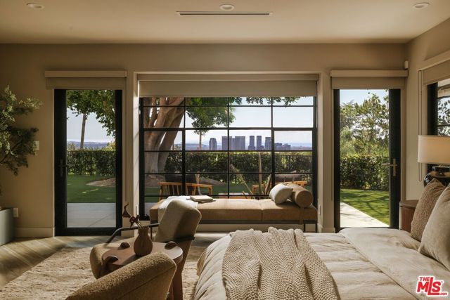 10122 Sunbrook Drive, Los Angeles, CA 90210