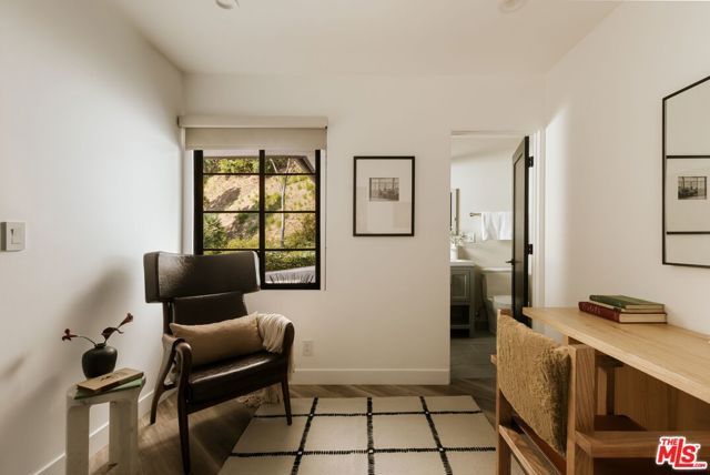 10122 Sunbrook Drive, Los Angeles, CA 90210
