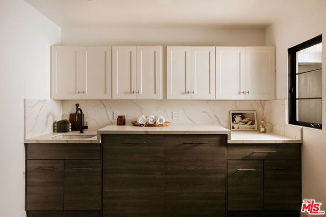 10122 Sunbrook Drive, Los Angeles, CA 90210