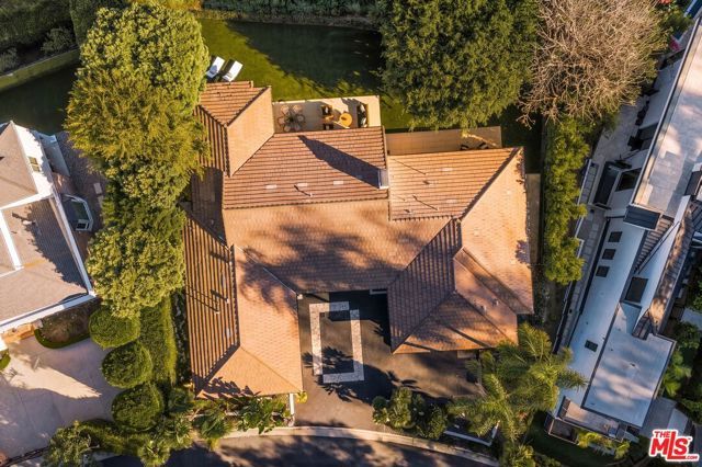 10122 Sunbrook Drive, Los Angeles, CA 90210