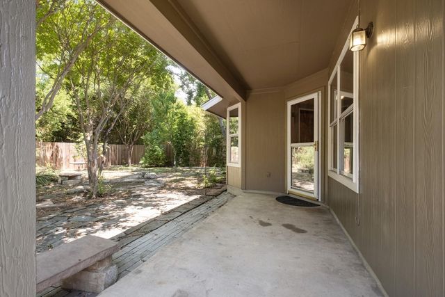 7320 Muffin DR, Austin, TX 78724